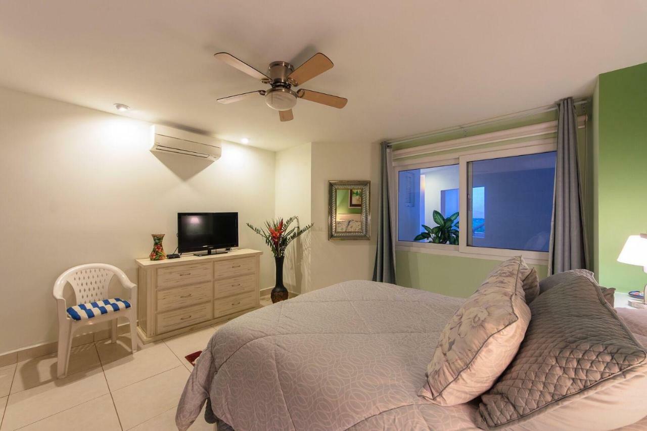Breathtaking Villa Magna Beachfront Condo, 3 Bedrooms Sleeps 6 Nuevo Vallarta Buitenkant foto
